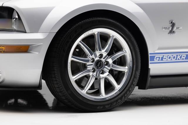 Photo of 2008 Vapor Silver Metallic Ford Shelby GT500