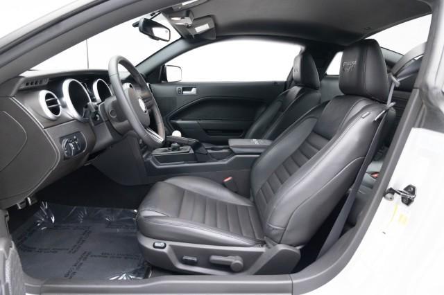 Photo of 2008 Vapor Silver Metallic Ford Shelby GT500