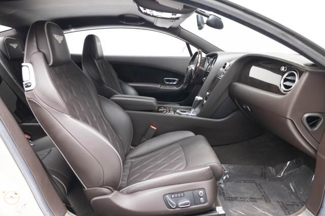 Photo of 2013 WHITE Bentley Continental GT