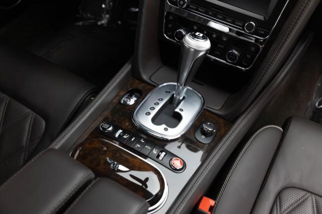 Photo of 2013 WHITE Bentley Continental GT