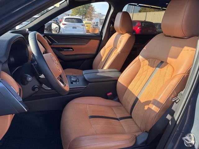 Photo of 2025 Polymetal Gray Metallic Mazda CX-70