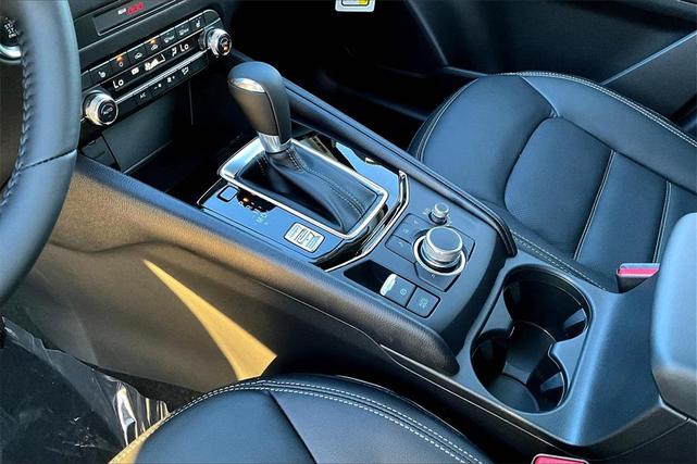 Photo of 2025 Rhodium White Metallic Mazda CX-5