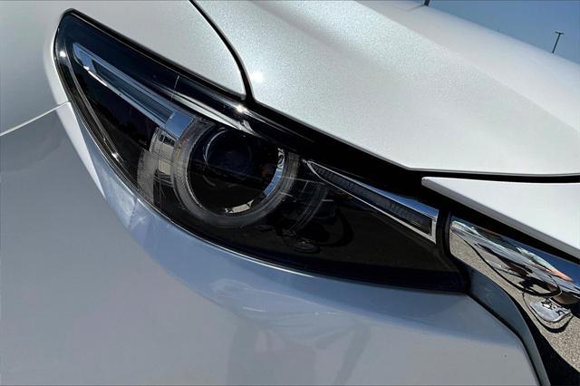 Photo of 2018 Snowflake White Pearl Mica Mazda CX-9