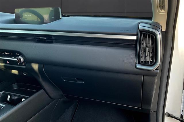 Photo of 2025 Wind Chill Pearl Mazda CX-50