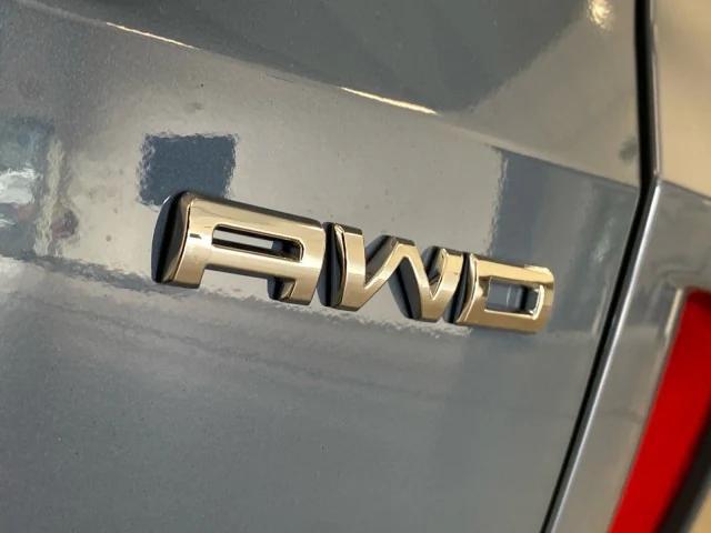 Photo of 2025 Vapor Blue Metallic Ford Escape