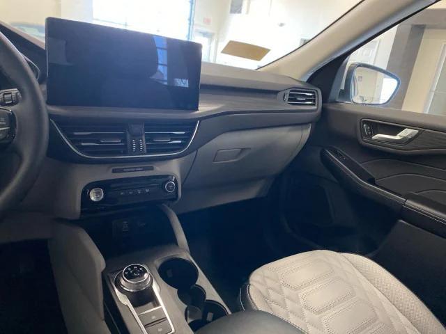 Photo of 2024 STAR WHITE MET TRI-COAT Ford Escape PHEV