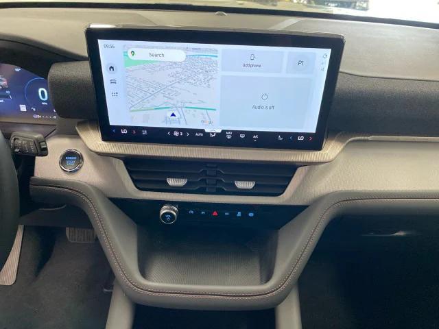 Photo of 2025 Carbonized Gray Metallic Ford Explorer