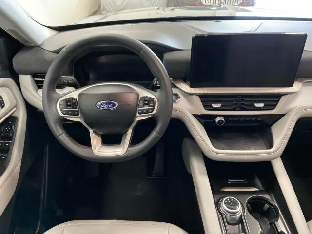 Photo of 2025 Vapor Blue Metallic Ford Explorer