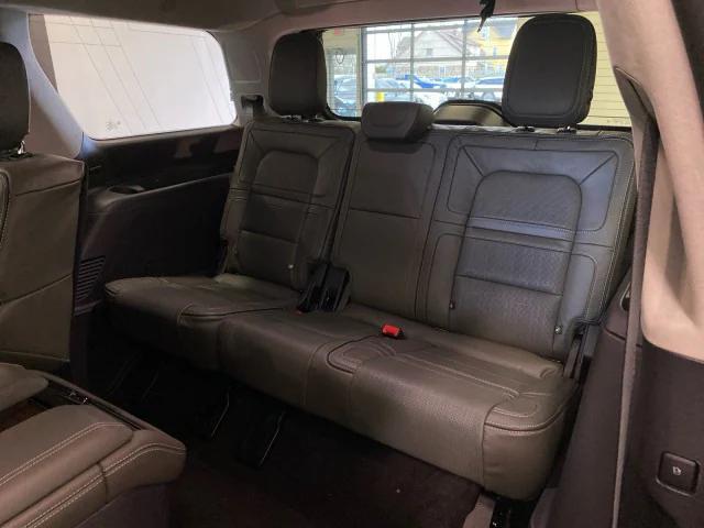 Photo of 2024 INFINITE BLACK MET CC Lincoln Navigator