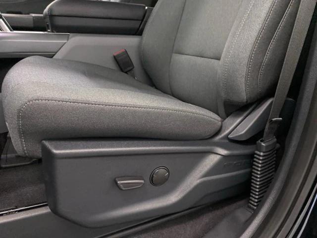 Photo of 2025 Agate Black Metallic Ford F-150 Lightning