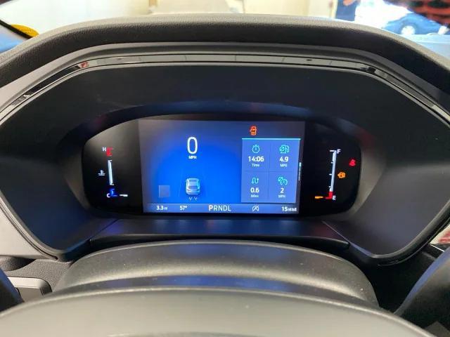 Photo of 2025 Space Silver Metallic Ford Escape