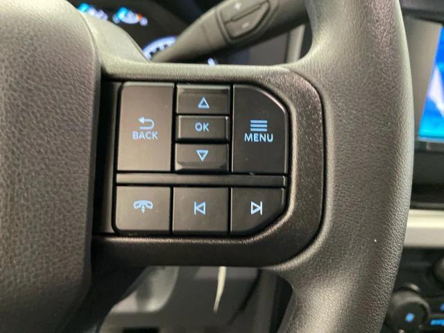Photo of 2025 Oxford White Ford F-350