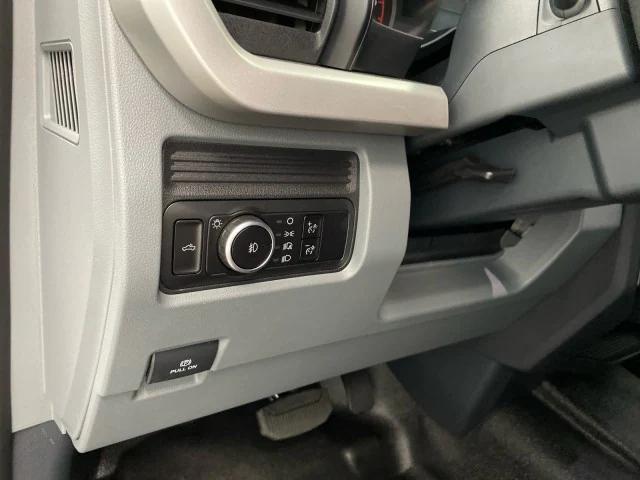 Photo of 2025 Oxford White Ford F-350