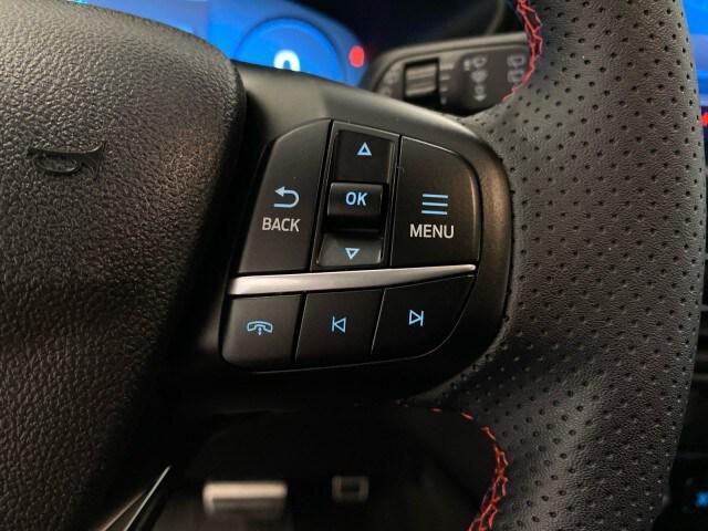 Photo of 2023 CINNABAR RED METALLIC Ford Escape