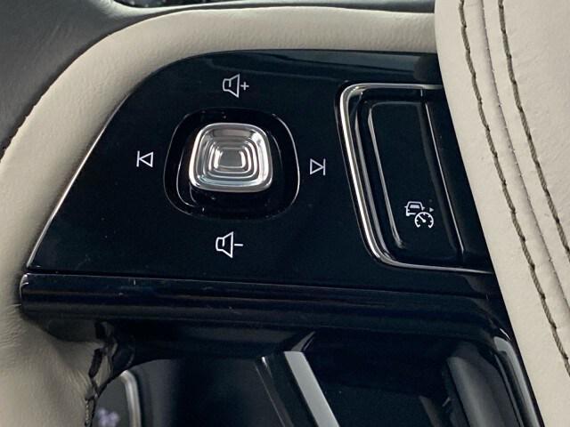 Photo of 2025 INFINITE BLACK MET CC Lincoln Aviator