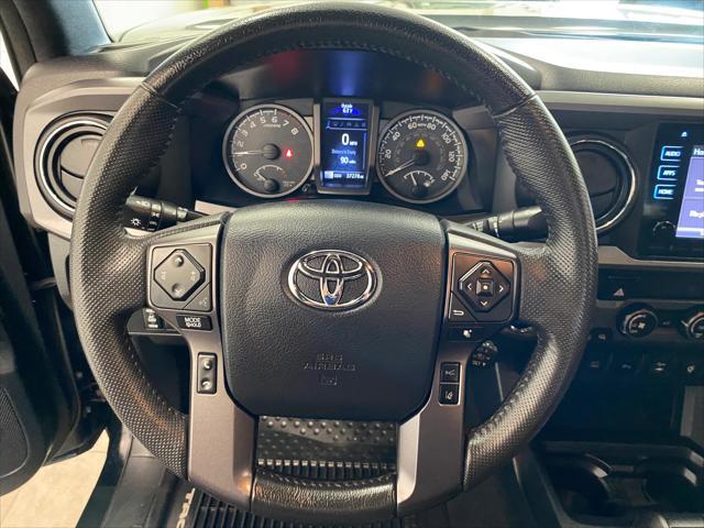 Photo of 2019 Midnight Black Metallic Toyota Tacoma