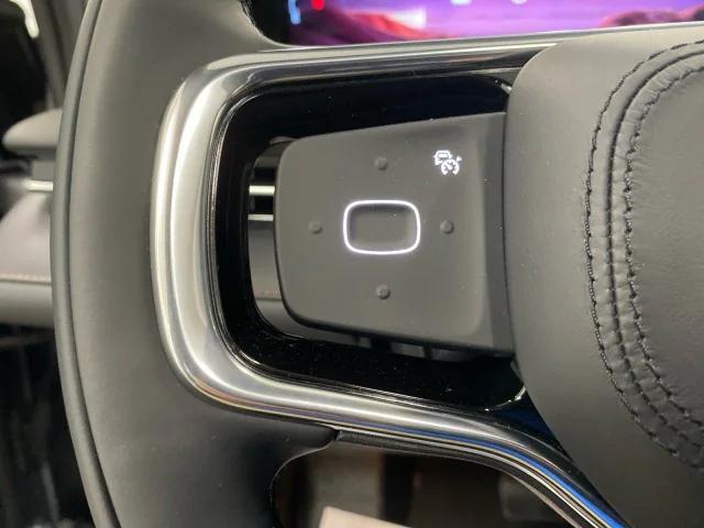 Photo of 2025 Lustrous Gray Metallic Lincoln Nautilus