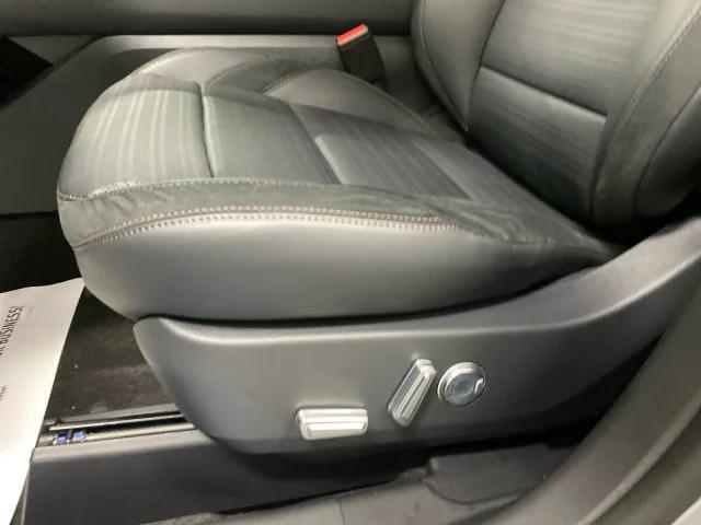 Photo of 2025 Lustrous Gray Metallic Lincoln Nautilus