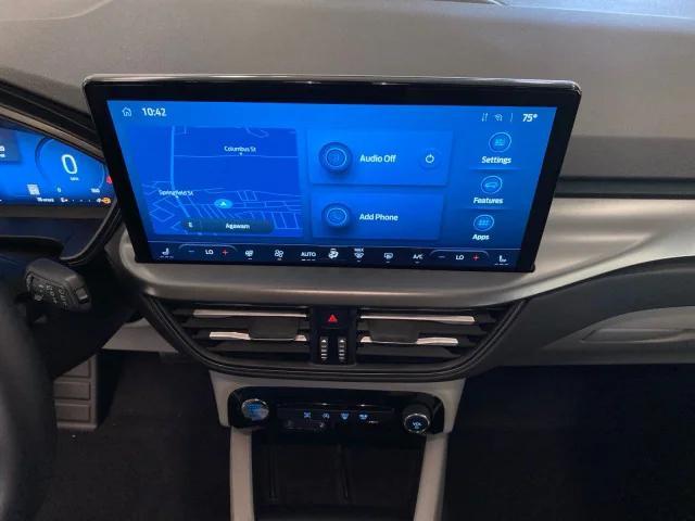 Photo of 2025 Agate Black Metallic Ford Escape