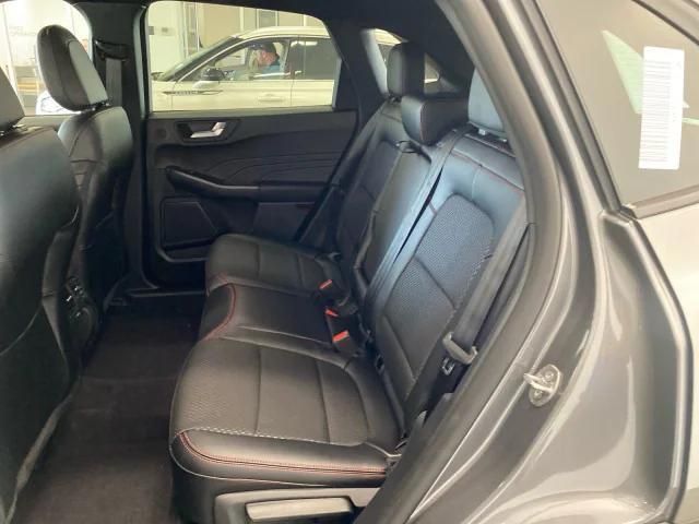 Photo of 2025 Carbonized Gray Metallic Ford Escape