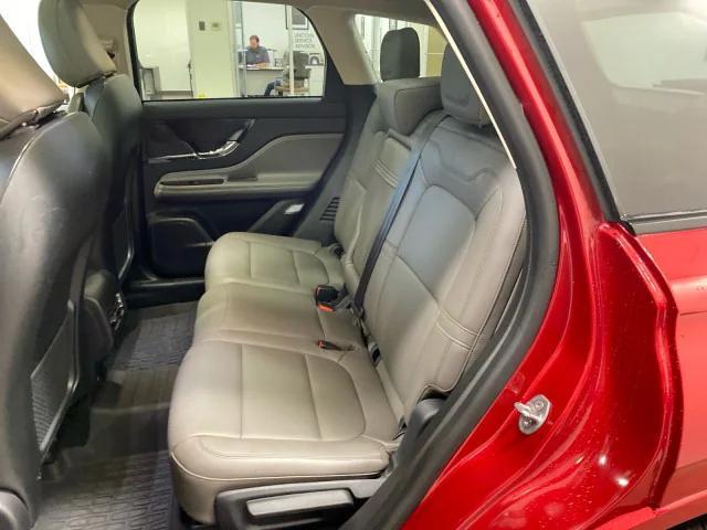 Photo of 2024 Red Carpet Metallic Tinted Clearcoat Lincoln Corsair