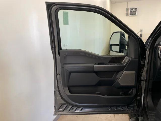 Photo of 2025 CARBONIZED GRAY Ford F-350