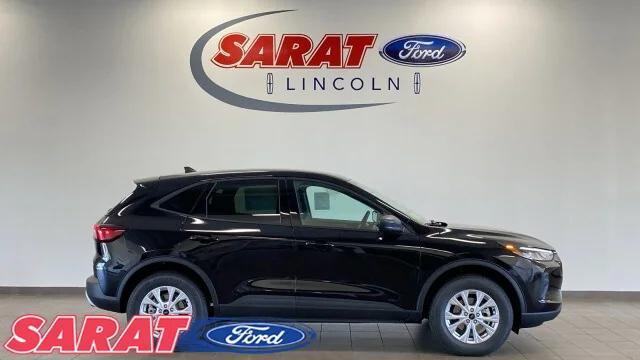 Photo of 2025 Agate Black Metallic Ford Escape