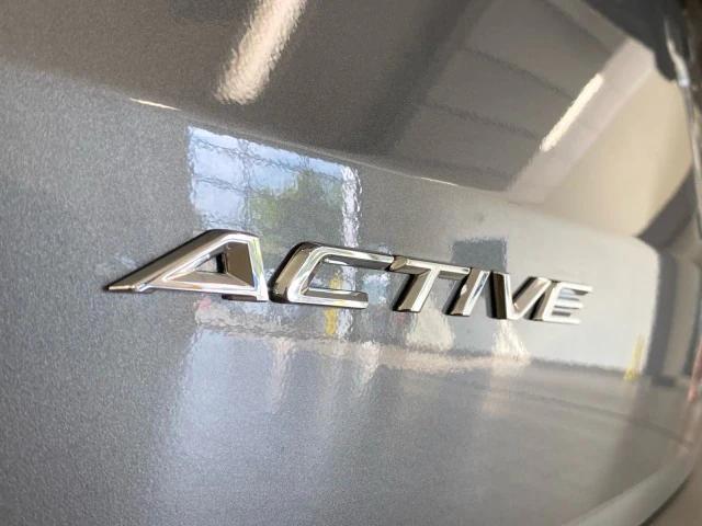 Photo of 2025 Carbonized Gray Metallic Ford Escape