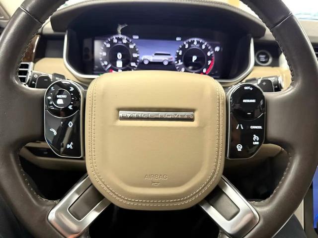 Photo of 2020 Black Land Rover Range Rover