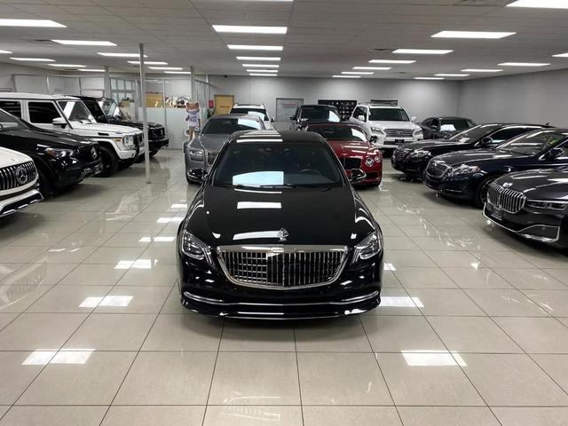 Photo of 2001 Black BMW 540