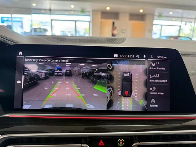 Photo of 2019 Black Sapphire Metallic BMW X5