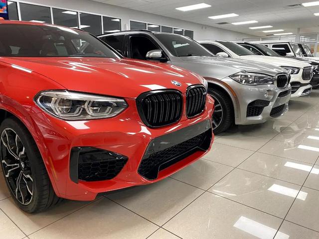 Photo of 2019 Black Sapphire Metallic BMW X5