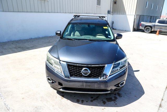 Photo of 2013 Dark Slate Nissan Pathfinder