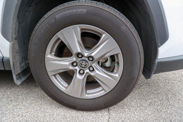 Photo of 2023 Ice Toyota RAV4