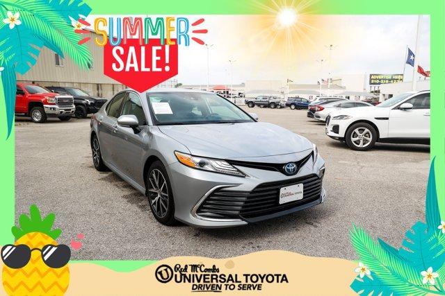 2022 Toyota Camry Hybrid