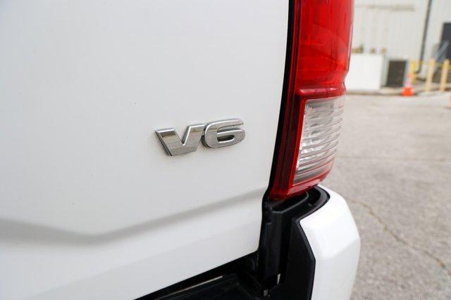 Photo of 2022 White Toyota Tacoma