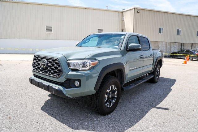 Photo of 2022 Gray Toyota Tacoma