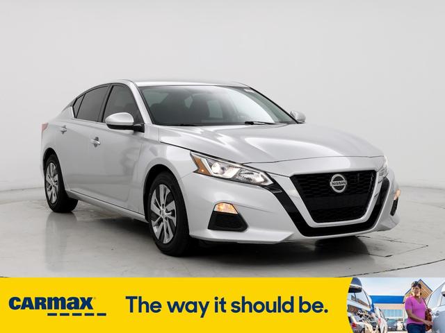 2020 Nissan Altima