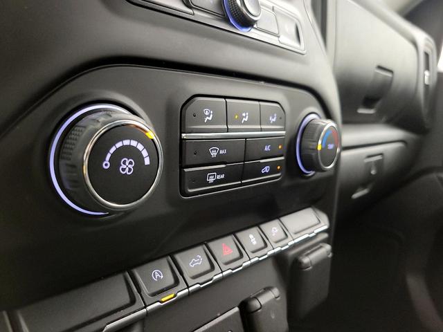 Photo of 2022 Black Chevrolet Silverado 1500 Limited