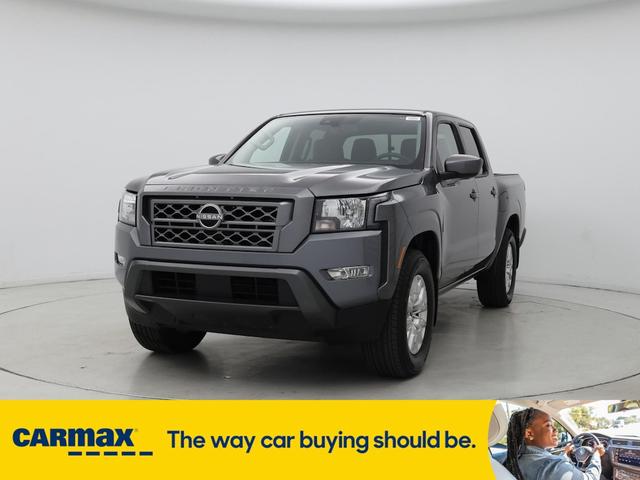 Photo of 2022 Gray Nissan Frontier