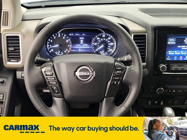 Photo of 2022 Gray Nissan Frontier