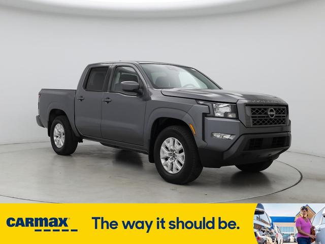 Photo of 2022 Gray Nissan Frontier