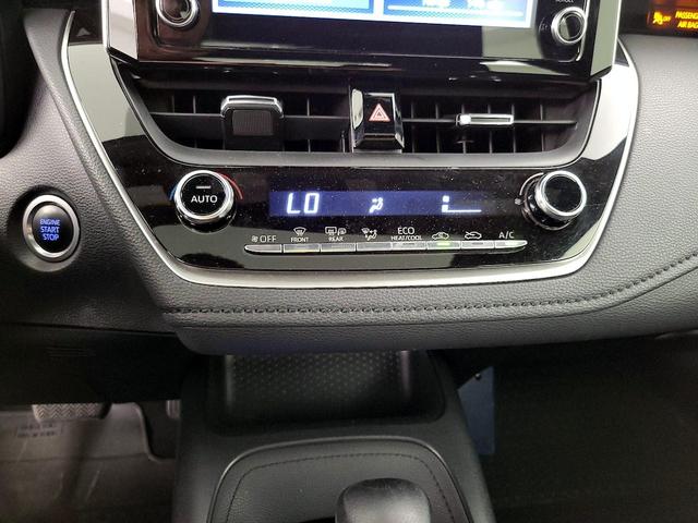 Photo of 2020 Blue Toyota Corolla