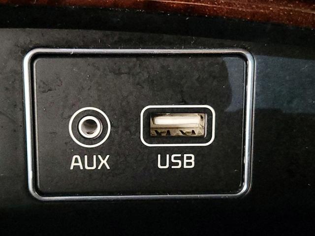 Photo of 2016 Silver Kia K900