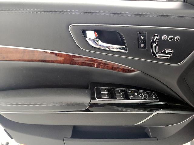 Photo of 2016 Silver Kia K900