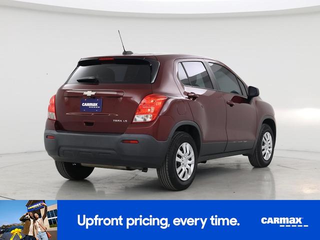 Photo of 2016 Red Chevrolet Trax