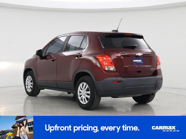 Photo of 2016 Red Chevrolet Trax