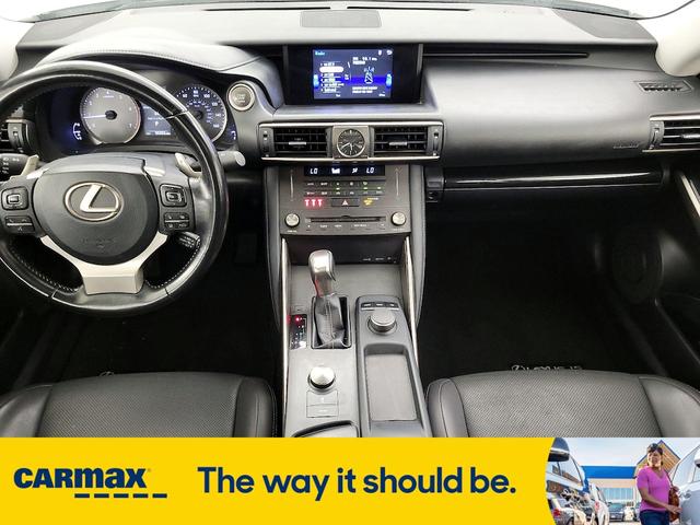 Photo of 2019 White Lexus IS 300