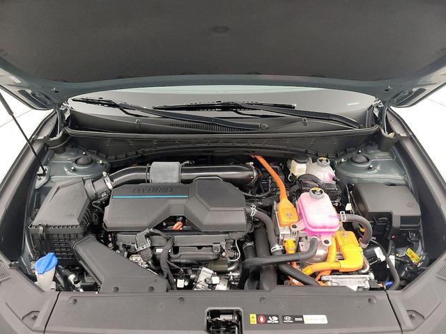Photo of 2023 Gray Hyundai TUCSON Hybrid