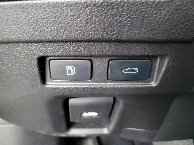 Photo of 2022 Black Lexus ES 350